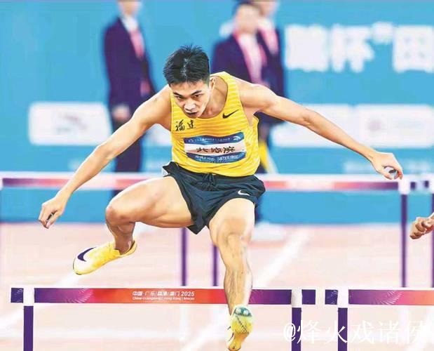 全运会男子400米栏决赛 龚德滨打破全国纪录夺冠